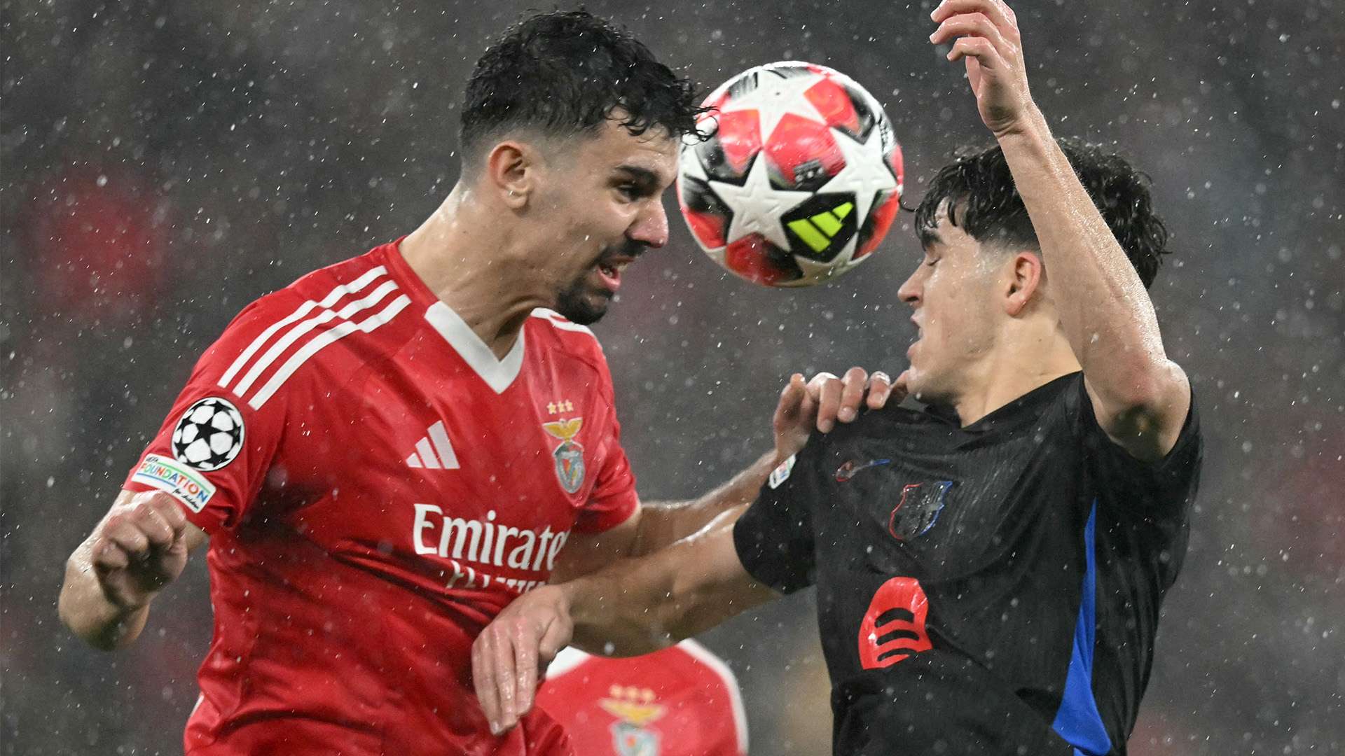 还邀请了周 还邀请了周